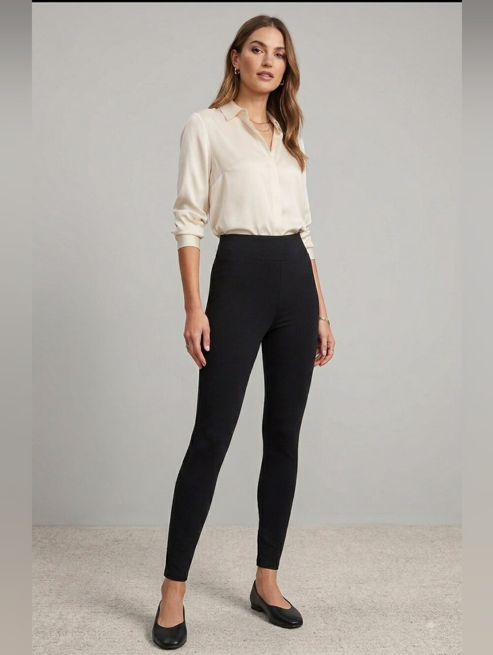 Women's Ann Taylor Compression Ankle Length Leggings - Size Medium - EUC